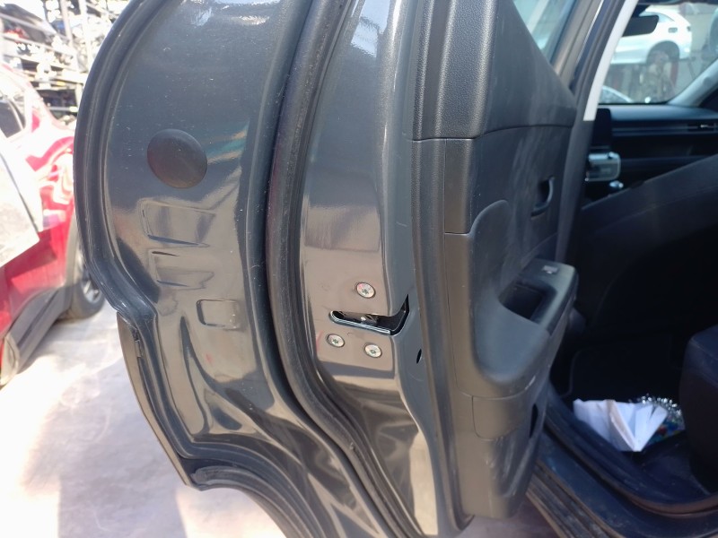 Recambio de cerradura puerta trasera izquierda para hyundai kona 1.0 t-gdi referencia OEM IAM   