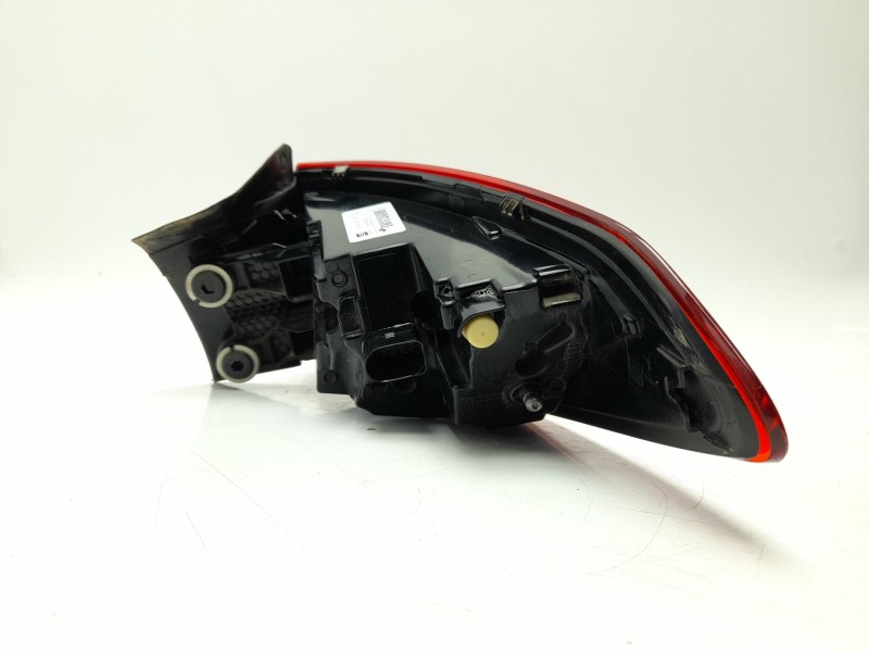 Recambio de piloto trasero izquierdo para seat leon (kl1, klg) 2.0 tdi referencia OEM IAM 5FA945095  103F21391771/ST4304054/1685
