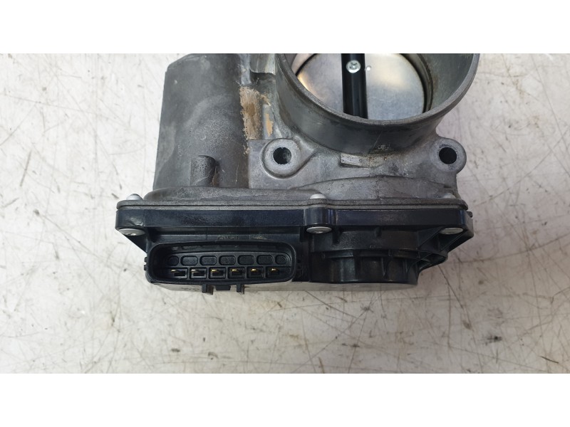 Recambio de caja mariposa para toyota c-hr hybrid active referencia OEM IAM 220300T110  FCM810068HQ