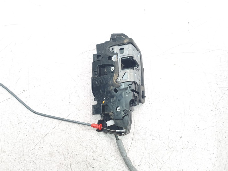 Recambio de cerradura puerta trasera derecha para mercedes-benz clase a berlina (bm 177) a 200 d (117.112) referencia OEM IAM 09