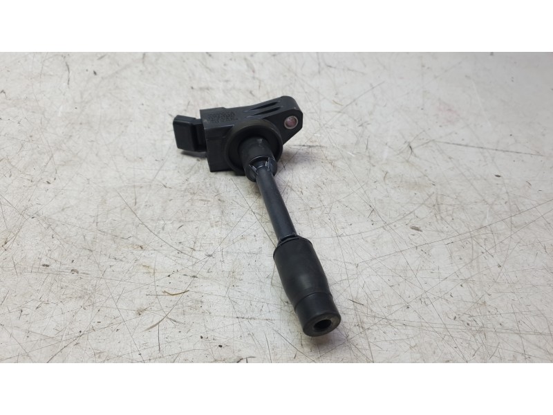 Recambio de bobina encendido para toyota c-hr hybrid active referencia OEM IAM 9091902272  