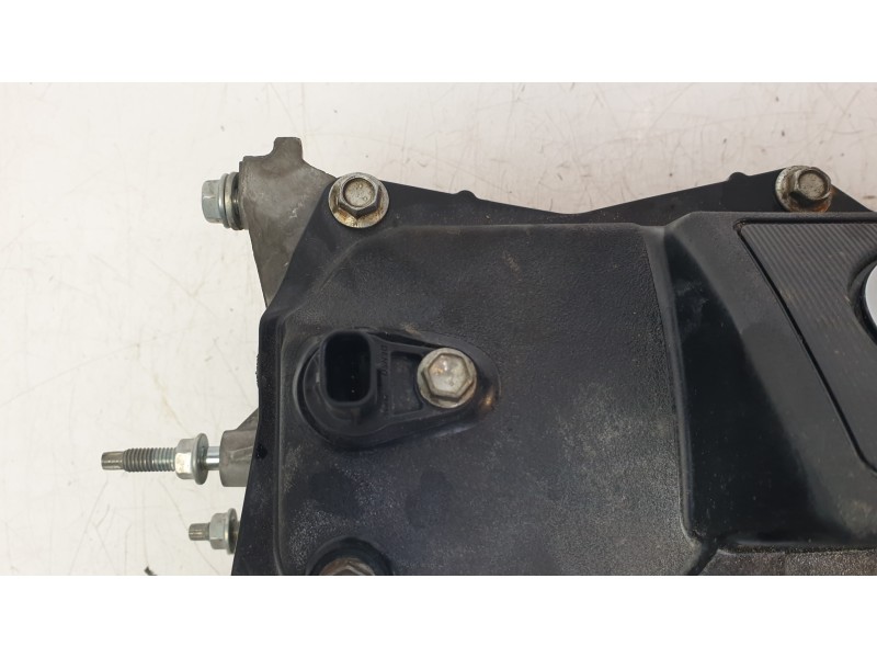 Recambio de culata para toyota c-hr hybrid active referencia OEM IAM 1418B27372  