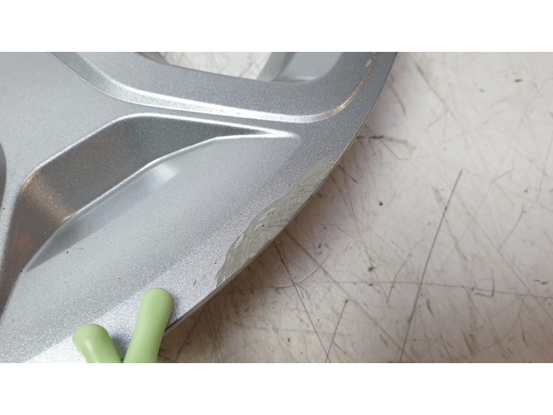 Recambio de tapacubos para ford kuga ii (dm2) 1.5 tdci referencia OEM IAM 1788319  