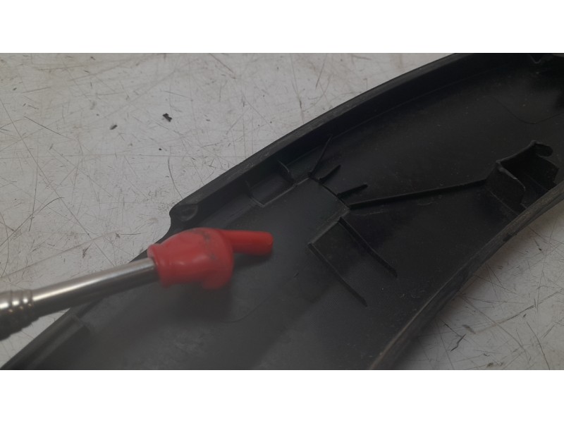 Recambio de aletin trasero izquierdo para kia sportage drive 4x2 referencia OEM IAM 87741F1000  