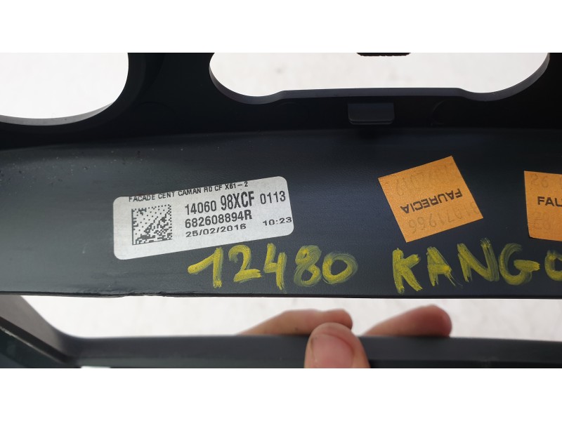 Recambio de moldura para renault kangoo express (fw0/1_) z.e. (fw0z, fw1z) referencia OEM IAM 682608894R  