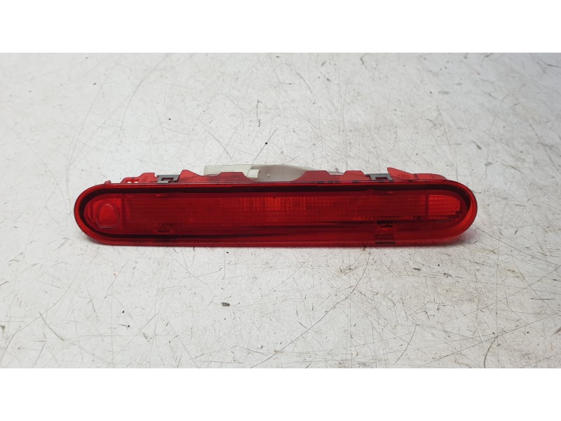 Recambio de luz central de freno para renault kangoo express (fw0/1_) z.e. (fw0z, fw1z) referencia OEM IAM 89071182  