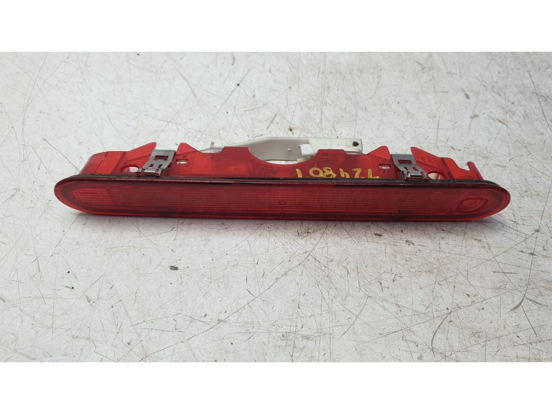 Recambio de luz central de freno para renault kangoo express (fw0/1_) z.e. (fw0z, fw1z) referencia OEM IAM 89071182  