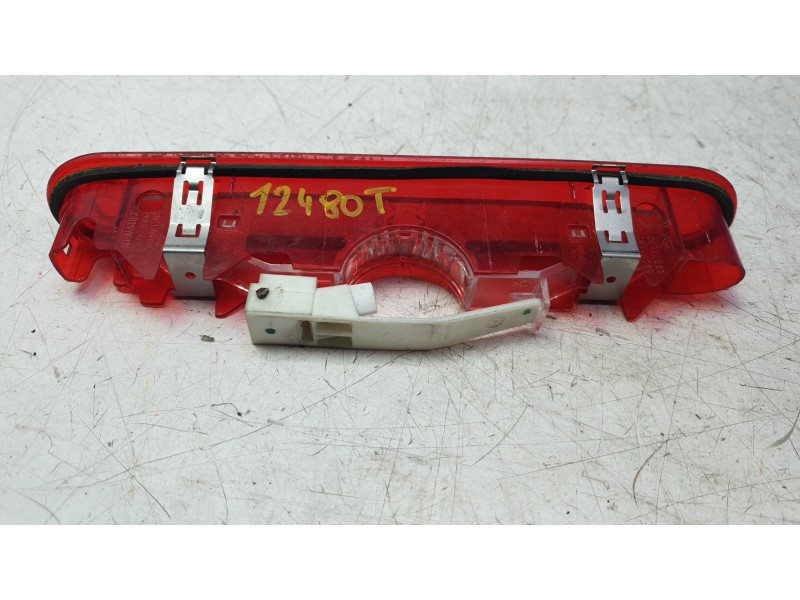 Recambio de luz central de freno para renault kangoo express (fw0/1_) z.e. (fw0z, fw1z) referencia OEM IAM 89071182  