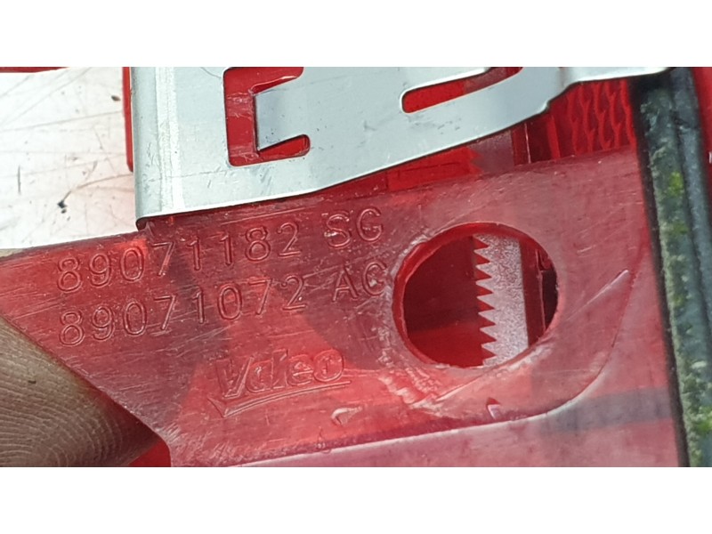 Recambio de luz central de freno para renault kangoo express (fw0/1_) z.e. (fw0z, fw1z) referencia OEM IAM 89071182  