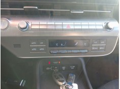 Recambio de mando climatizador para hyundai kona 1.0 t-gdi referencia OEM IAM 97250BE340   2