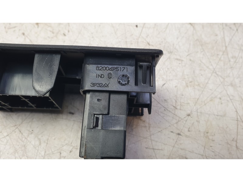 Recambio de mando luces para renault kangoo express (fw0/1_) z.e. (fw0z, fw1z) referencia OEM IAM 8200695171  