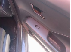 MANDO ELEVALUNAS DELANTERO DERECHO 