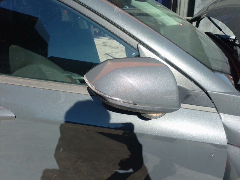 Recambio de retrovisor derecho para hyundai kona 1.0 t-gdi referencia OEM IAM   