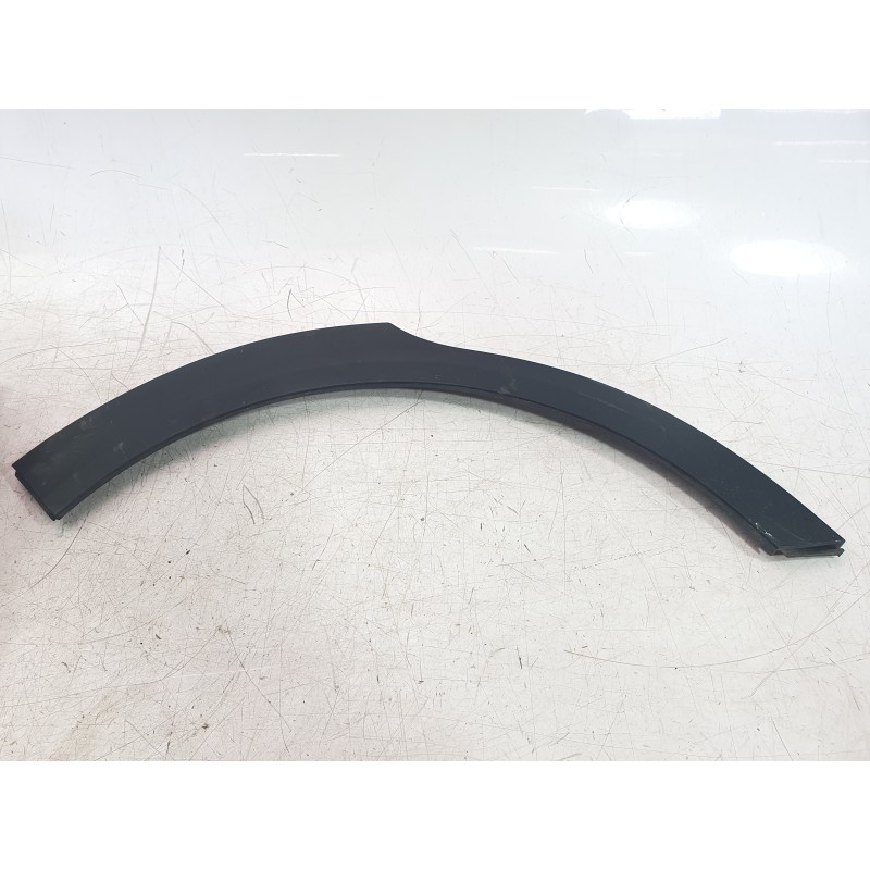 Recambio de aletin trasero derecho para kia stonic (yb) 1.0 t-gdi eco-dynamics+ referencia OEM IAM 87742H8400  