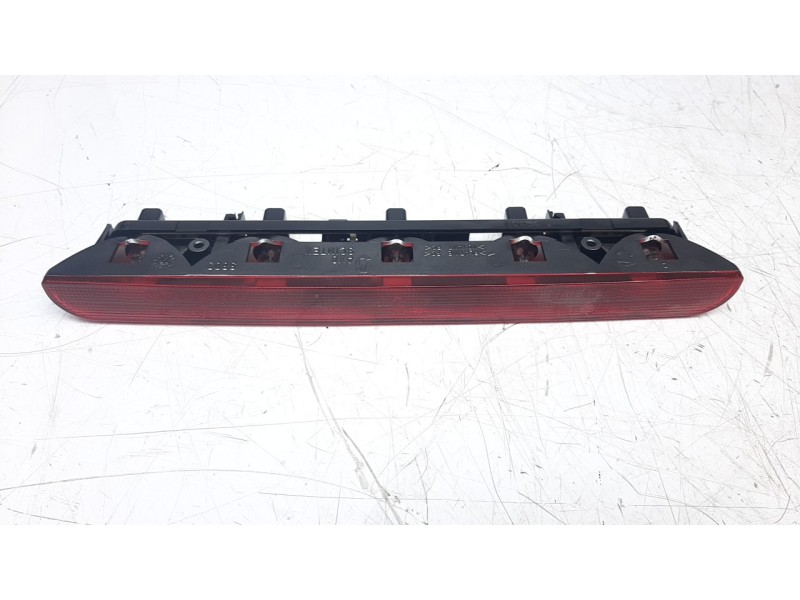 Recambio de luz central de freno para citroen c5 berlina 2.0 hdi referencia OEM IAM S3025048  