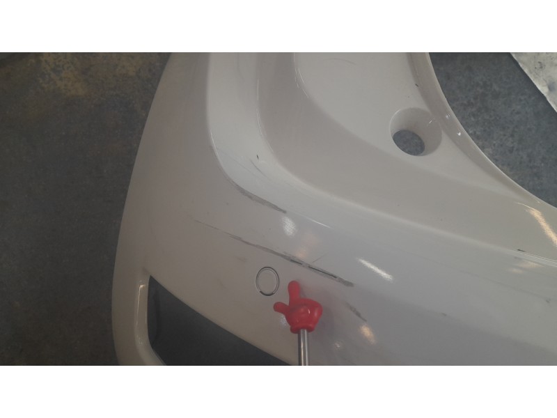 Recambio de paragolpes trasero para citroën c4 picasso ii 1.6 bluehdi 120 referencia OEM IAM 1609617380  