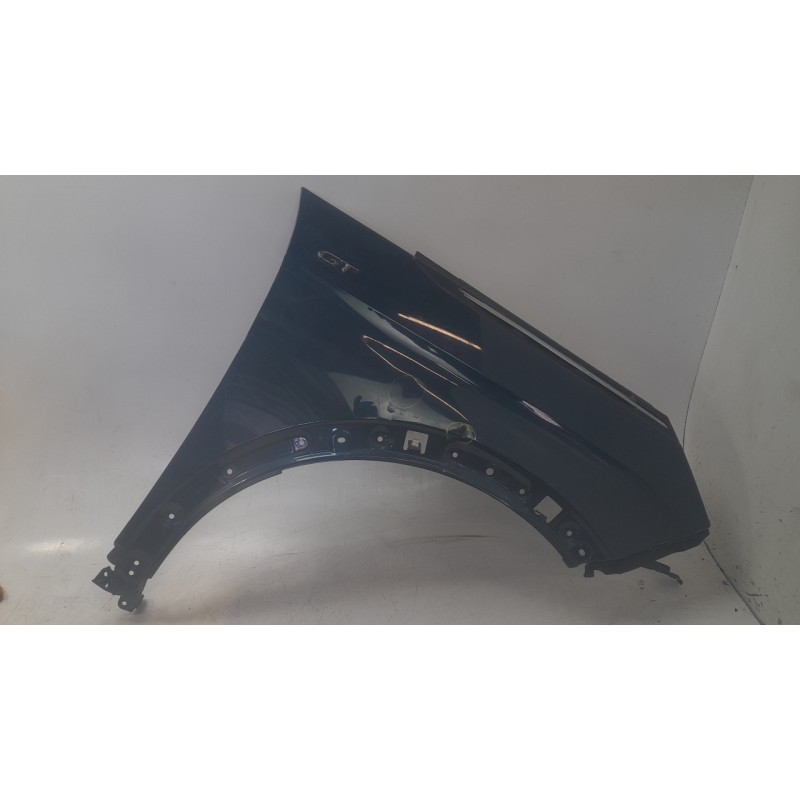 Recambio de aleta delantera derecha para peugeot 3008 ii suv (mc_, mr_, mj_, m4_) 1.2 thp/ puretech 130 (mrhnsm, mrhnsu, mrhnsj,