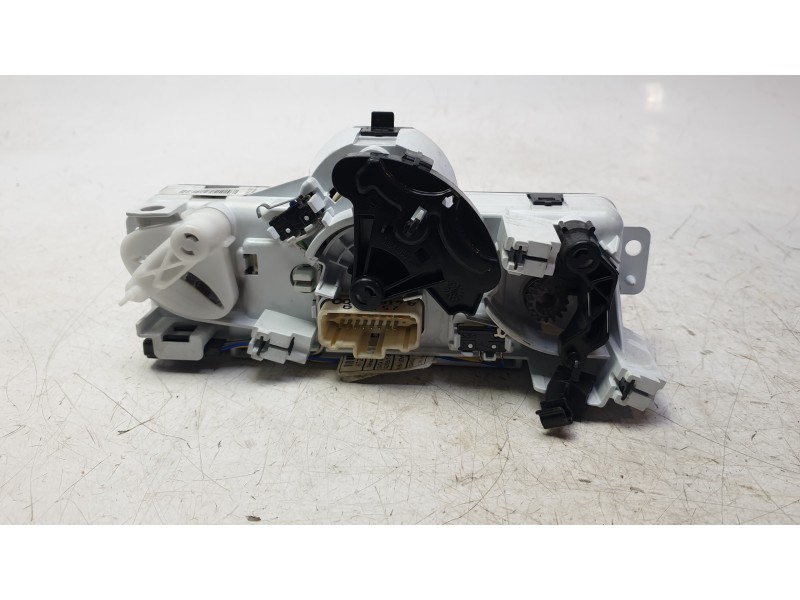 Recambio de mando calefaccion / aire acondicionado para renault kangoo express (fw0/1_) z.e. (fw0z, fw1z) referencia OEM IAM 5N8