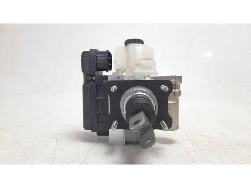 Recambio de bomba freno para toyota corolla (e21) referencia OEM IAM 4727047040  