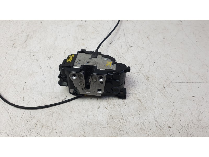 Recambio de cerradura puerta delantera izquierda para renault kangoo express (fw0/1_) z.e. (fw0z, fw1z) referencia OEM IAM 82004