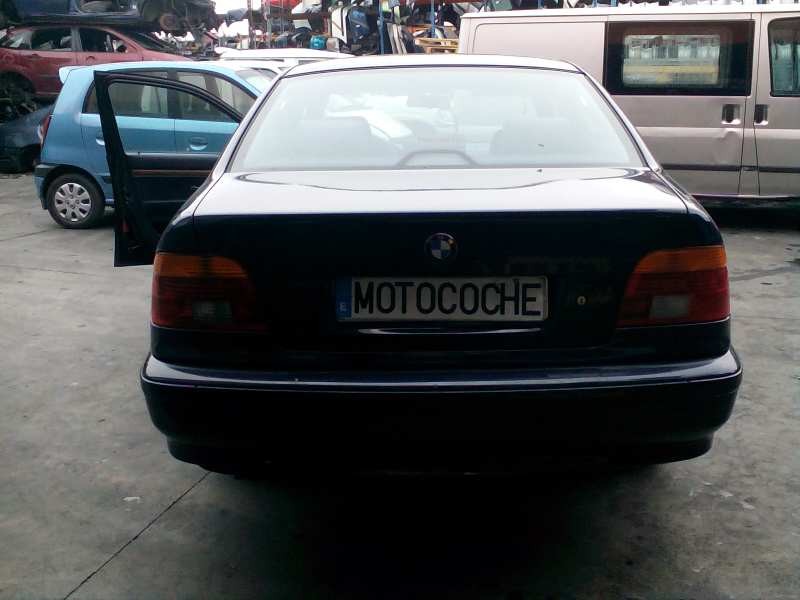 bmw serie 5 berlina (e39) del año 2001