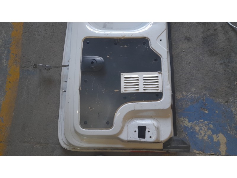 Recambio de puerta trasera derecha para renault kangoo express (fw0/1_) z.e. (fw0z, fw1z) referencia OEM IAM 901003757R  
