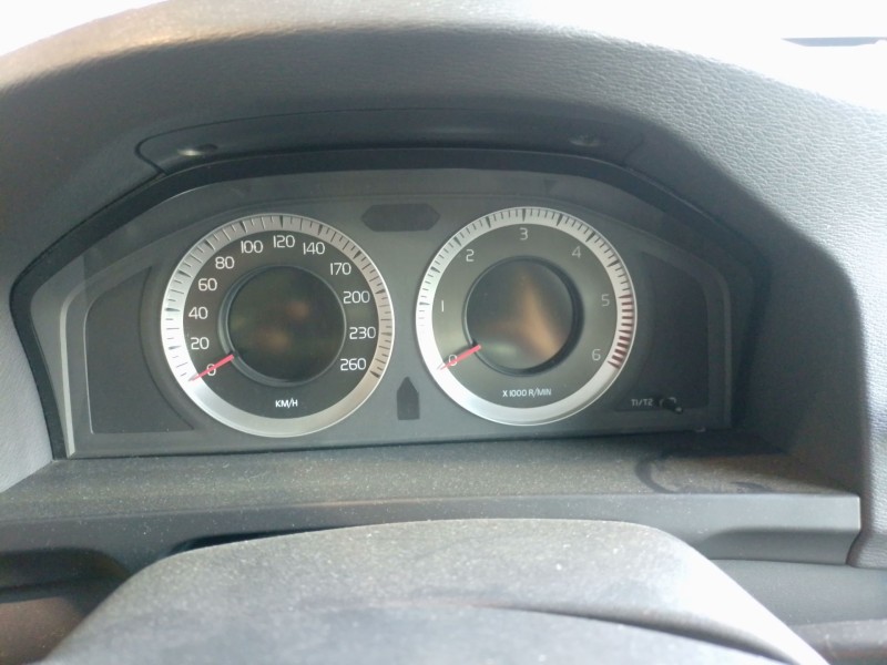 Recambio de cuadro instrumentos para volvo v60 i (155) d3 / d4 referencia OEM IAM   
