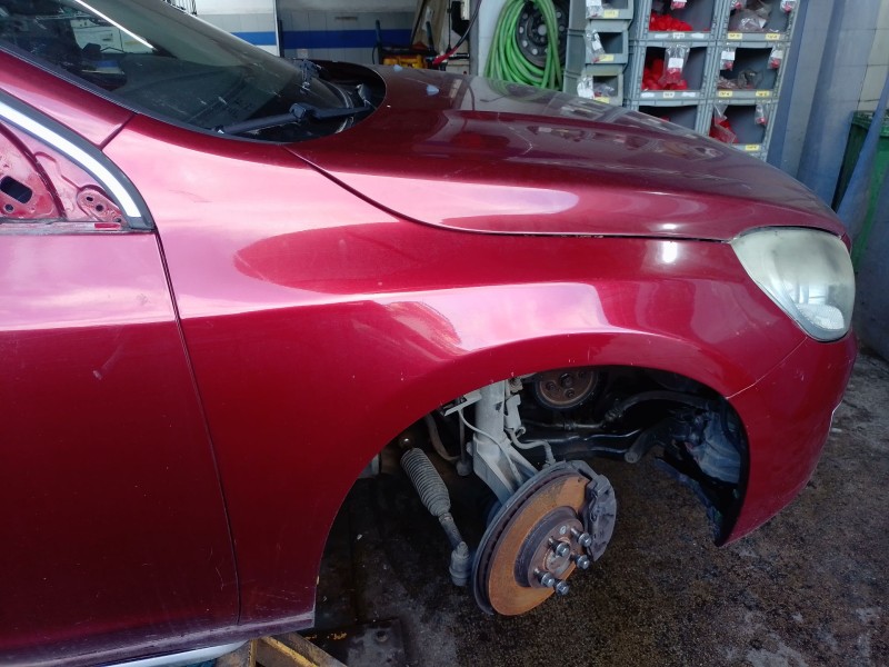 Recambio de aleta delantera derecha para volvo v60 i (155) d3 / d4 referencia OEM IAM   