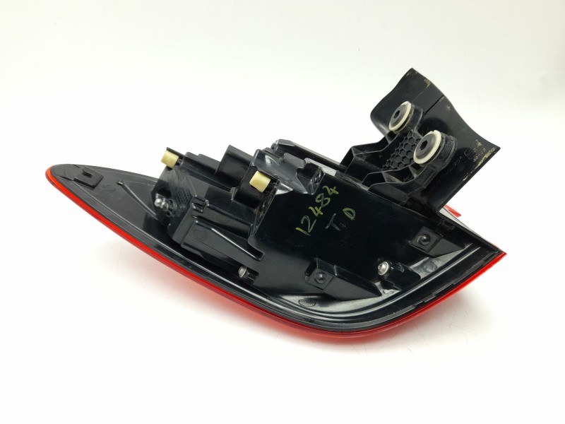 Recambio de piloto trasero derecho para seat leon (kl1, klg) 2.0 tdi referencia OEM IAM 5FA945096  103F21391770/16852142/-/ST430