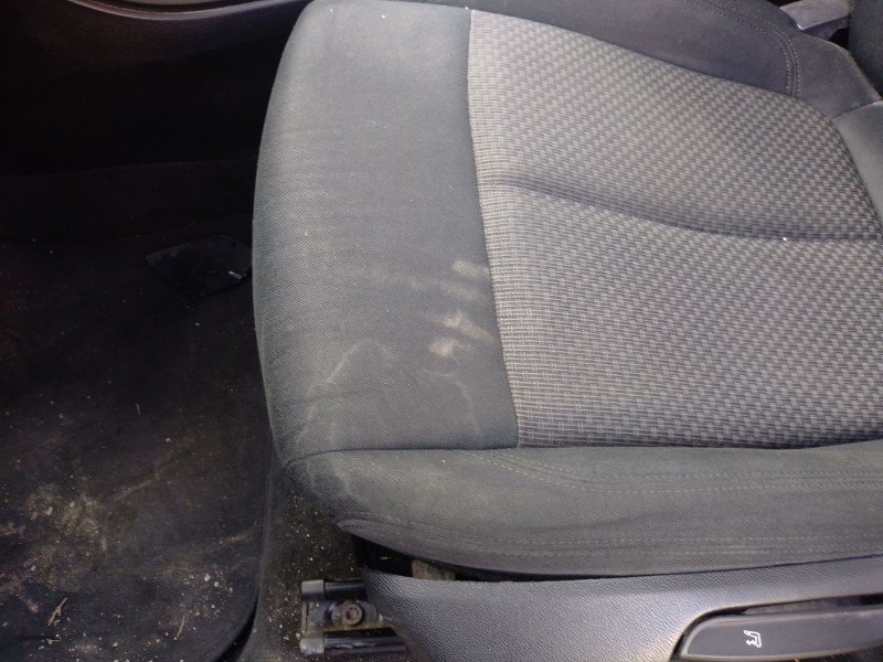 Recambio de juego asientos completo para bmw x1 (f48) sdrive 18 d referencia OEM IAM   