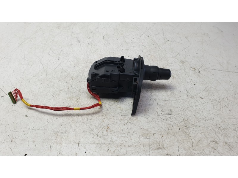 Recambio de mando volante para renault kangoo express (fw0/1_) z.e. (fw0z, fw1z) referencia OEM IAM 88102001369  