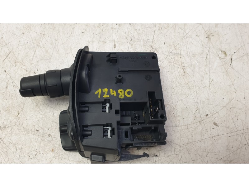 Recambio de mando volante para renault kangoo express (fw0/1_) z.e. (fw0z, fw1z) referencia OEM IAM 28474728369  