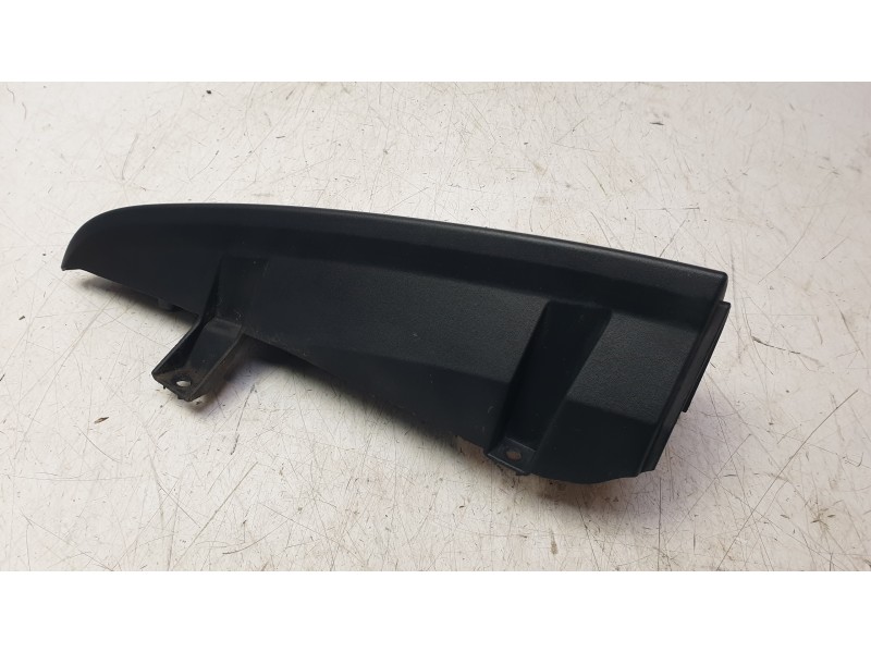 Recambio de moldura para renault kangoo express (fw0/1_) z.e. (fw0z, fw1z) referencia OEM IAM 8200499015  