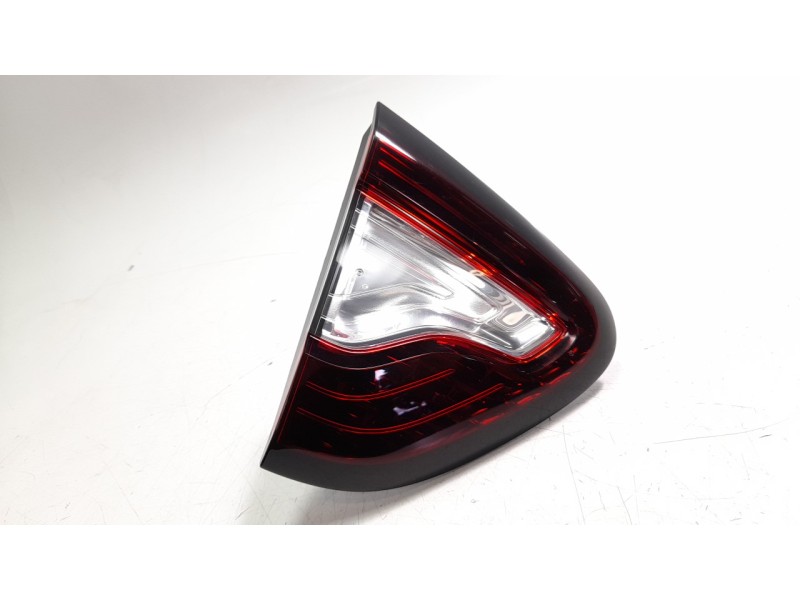 Recambio de piloto trasero izquierdo interior para renault captur limited referencia OEM IAM 265555726R 104LLM692 