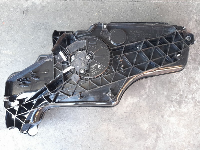 Recambio de deposito adblue para seat leon (kl1, klg) 2.0 tdi referencia OEM IAM   