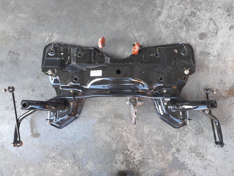 Recambio de puente delantero para mg zs suv (azs1) 1.5 vti referencia OEM IAM 1456991  