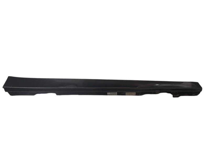 Recambio de estribos laterales para bmw 3 (f30, f80) 330 e referencia OEM IAM 51777256912  