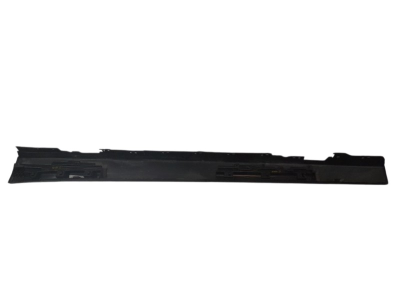 Recambio de estribos laterales para bmw 3 (f30, f80) 330 e referencia OEM IAM 51777256912  