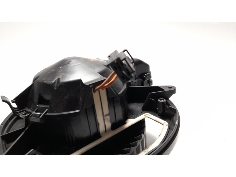 Recambio de ventilador calefaccion para bmw serie 1 lim. (f20) 1.6 turbodiesel referencia OEM IAM 64119350395  