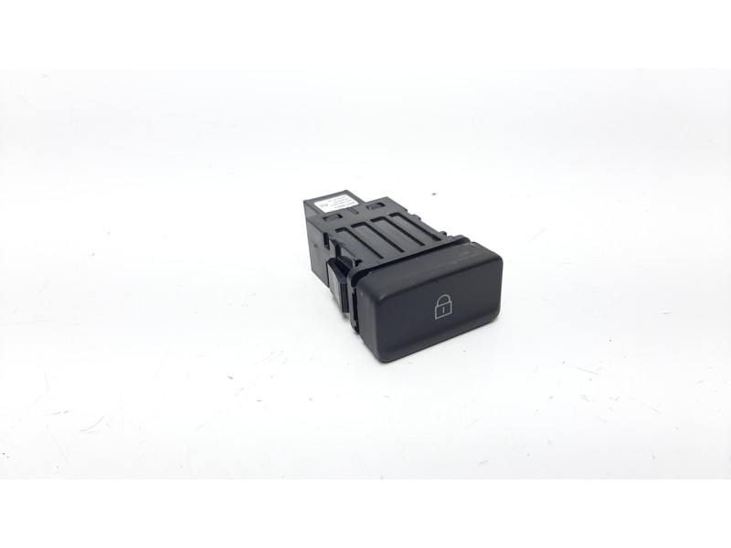 Recambio de interruptor para mazda 3 berlina (bp) referencia OEM IAM BEMD66660A  