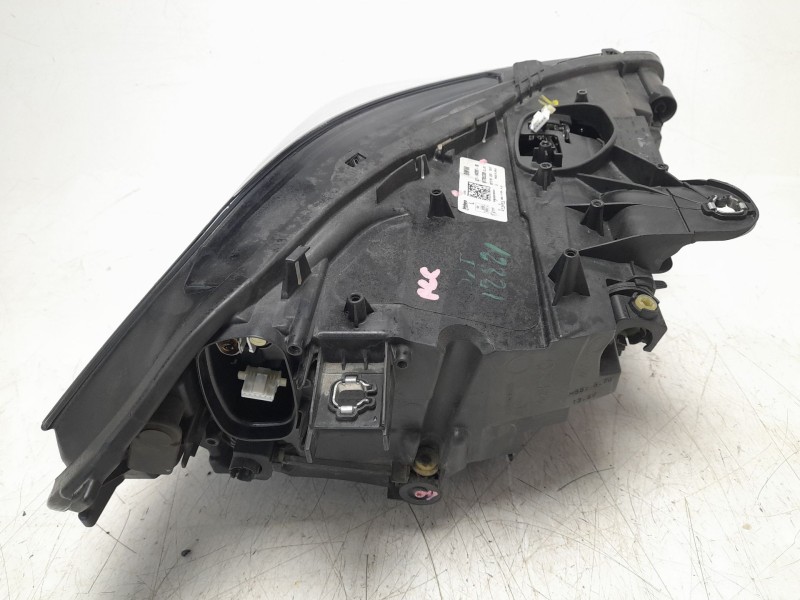 Recambio de faro izquierdo para bmw 1 (f40) 118 d referencia OEM IAM 63119482807  