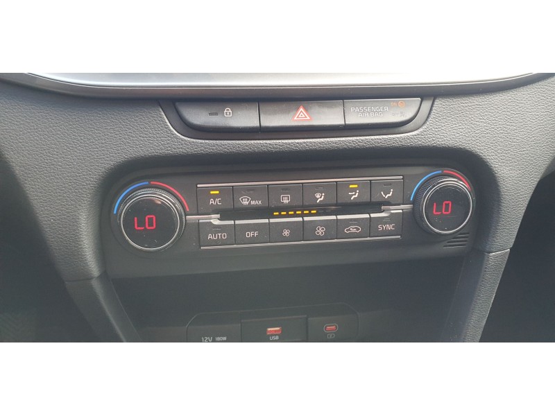 Recambio de mando climatizador para kia xceed drive referencia OEM IAM 97250J7202  