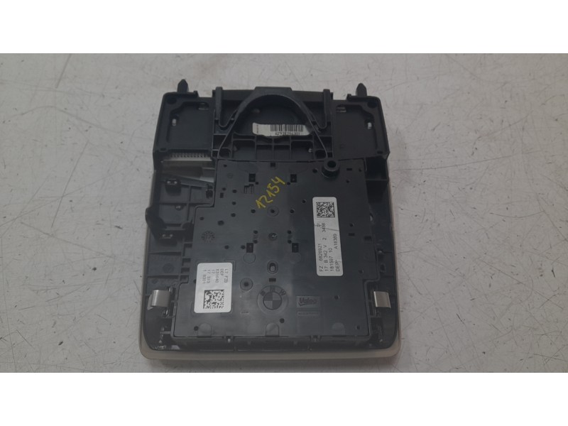 Recambio de luz interior para bmw 3 (f30, f80) 330 e referencia OEM IAM 682692101  