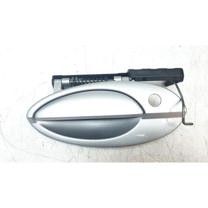 Recambio de maneta exterior delantera izquierda para citroen c5 berlina 2.0 hdi referencia OEM IAM 9634766077  