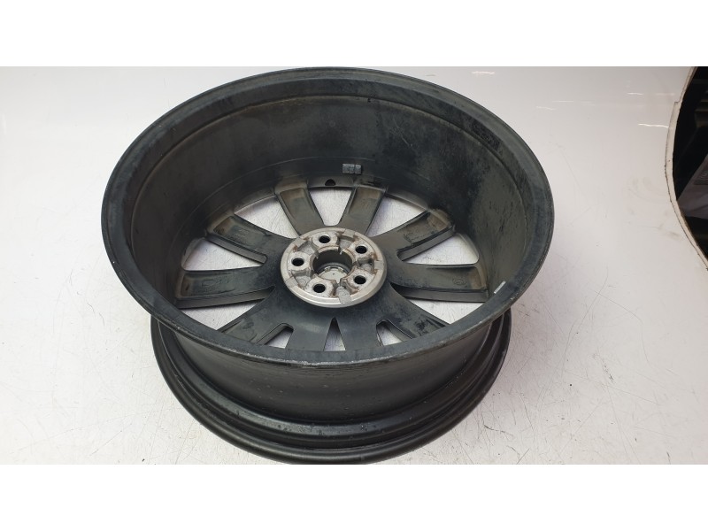 Recambio de llanta para land rover range rover velar (l560) 2.0 p300 si4 4x4 referencia OEM IAM J8A21007MA  
