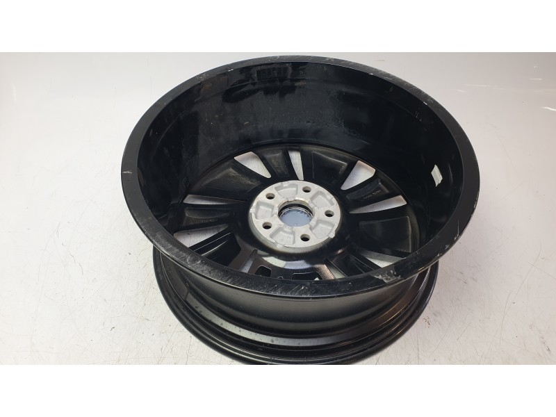 Recambio de llanta para byd seal u 1.5 plug-in hybrid awd referencia OEM IAM 15174654  