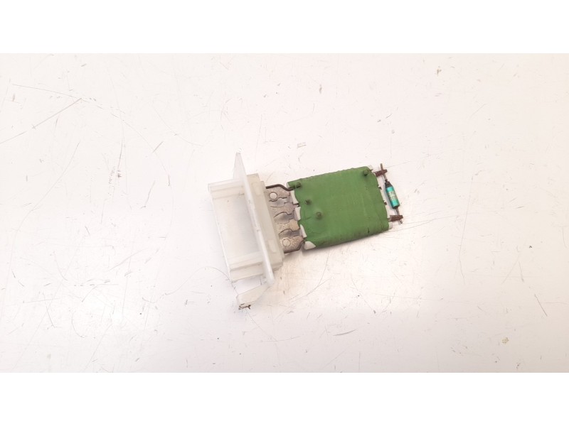 Recambio de resistencia calefaccion para mercedes-benz clase b (w245) 2.0 cat referencia OEM IAM A1698200397  