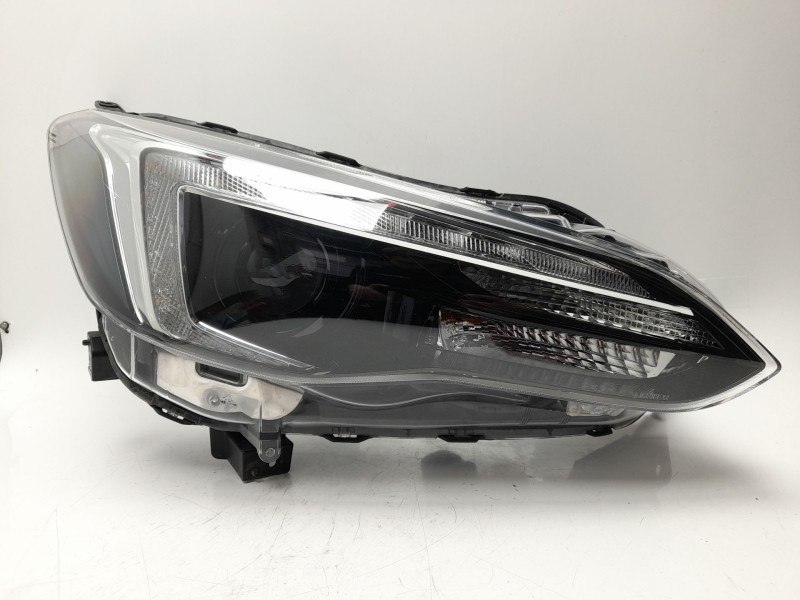 Recambio de faro derecho para subaru xv (gt, g24) 2.0 i awd (gt7) referencia OEM IAM   
