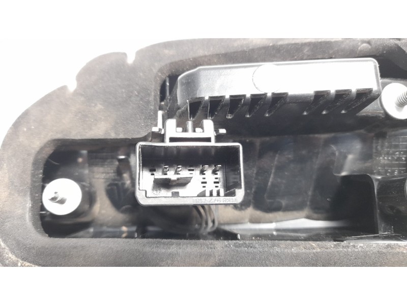 Recambio de piloto trasero derecho interior para volkswagen t-roc advance referencia OEM IAM   