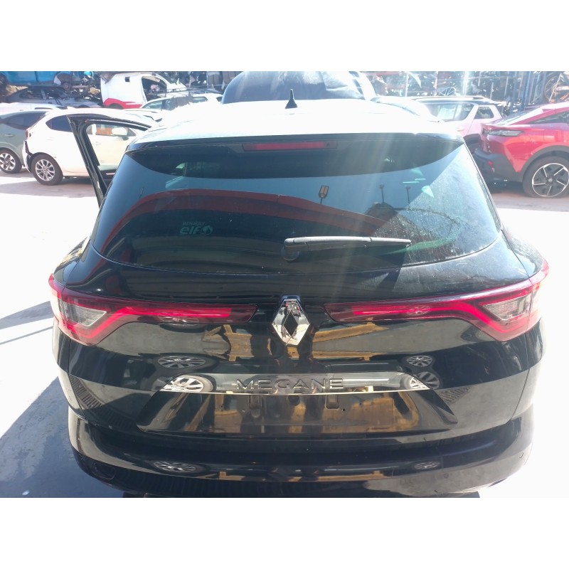 Recambio de porton trasero para renault megane iv sport tourer (k9a/m/n_) 1.3 tce 140 (k9nb) referencia OEM IAM   
